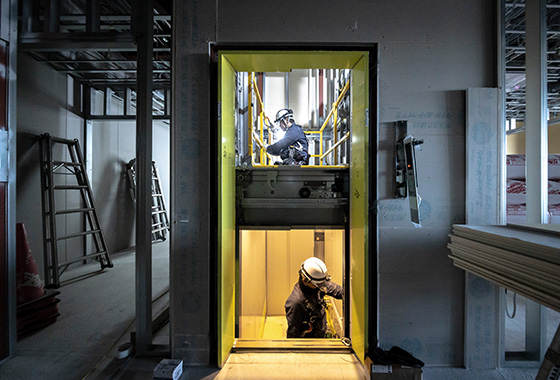 エレベーターの据付・リニューアル工事